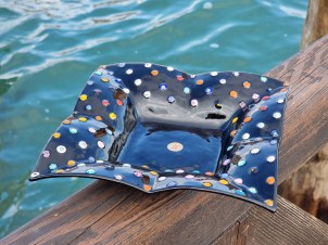 Plato cuadrado Fly - Bolsillos vacíos - Millefiori Negro - Cristal de Murano