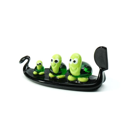 family_turtles_gondola_lampworking_original_murano_glass.jpg